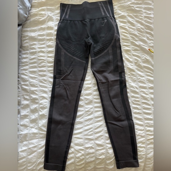 Gymshark Apex Legging - Picture 2 of 2